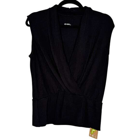 NWT OGL LiteWarm Surplice Wrap Tank Top Black Eco Mousse Size Medium - Picture 3 of 9